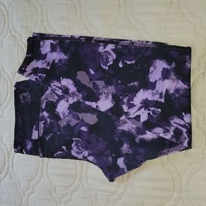 Old Navy Ankle Length Compression Workout Leggings